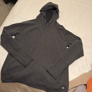 Women’s zip up gap fit lightweight sweatshirt